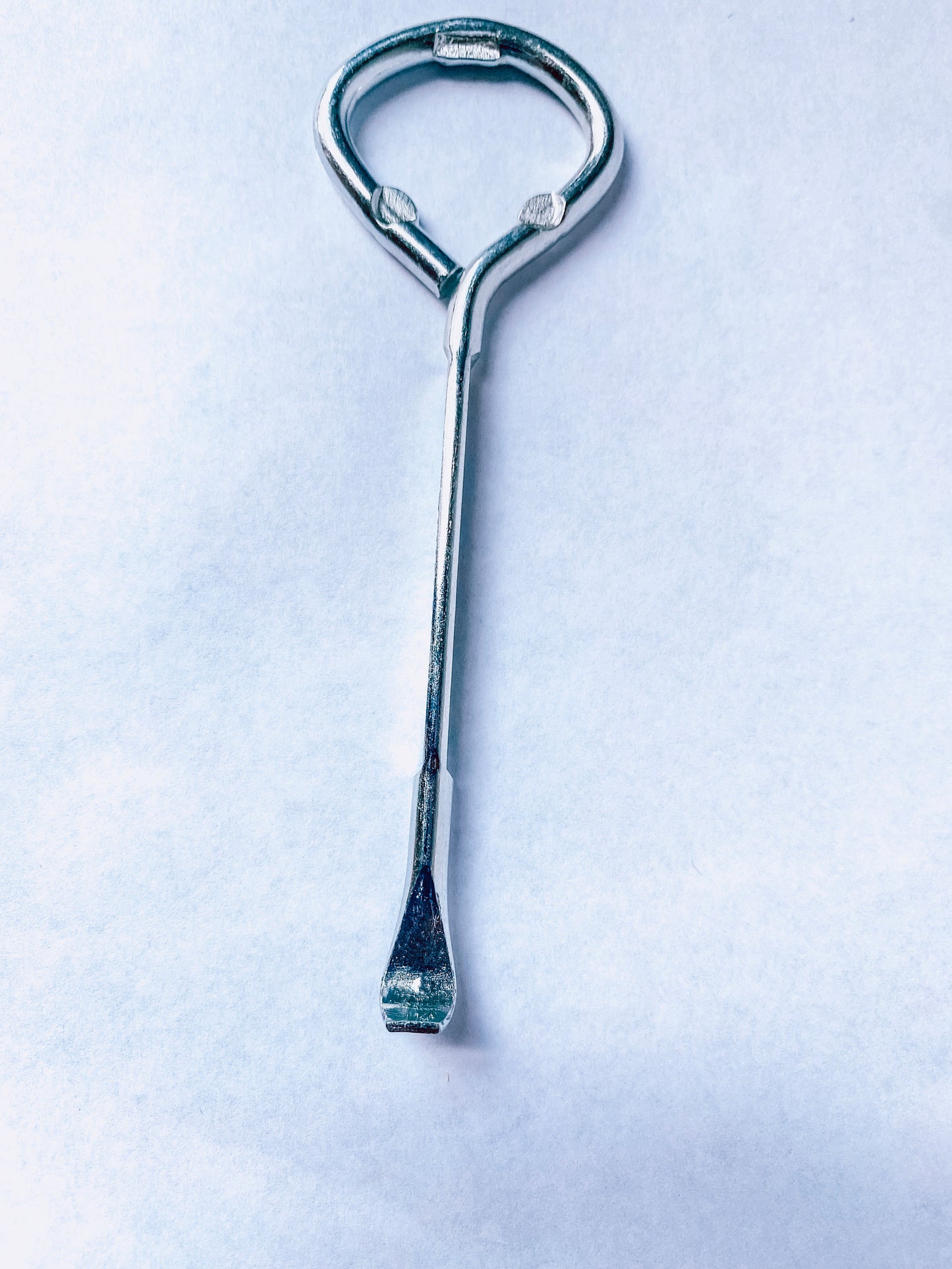 Tin Container Opener